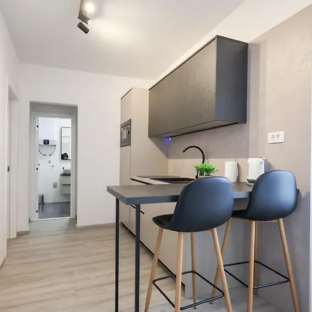Classy In Centar Apartment *