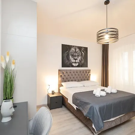 アパート Classy Apartments By Adex Travel