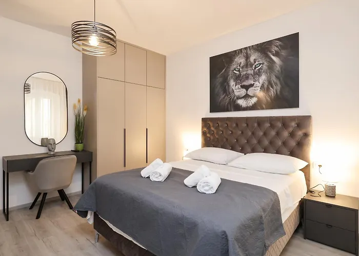 Classy In Centar * Zadar